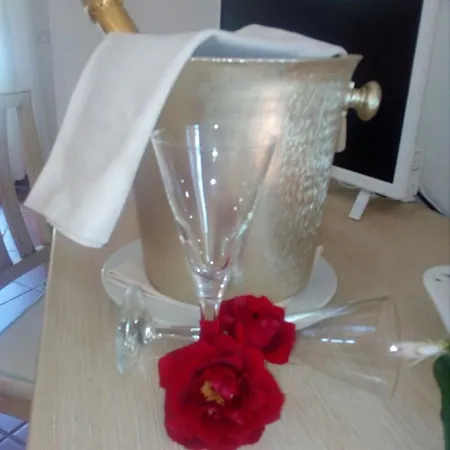 Hotel Mya Porto Cervo Otel 3*