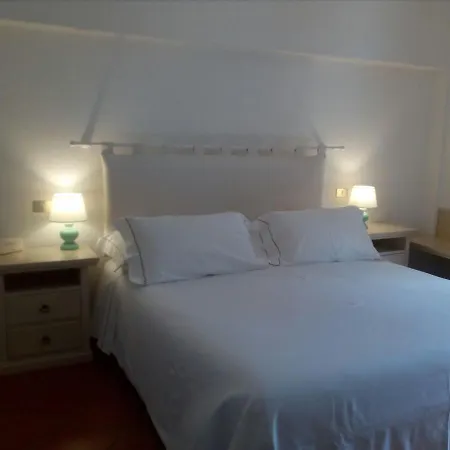 Hotel Mya Porto Cervo 호텔 포르투 세르보
