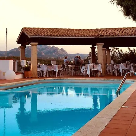 Hotel Mya Porto Cervo 포르투 세르보