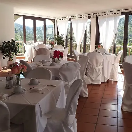 호텔 Hotel Mya Porto Cervo 3*
